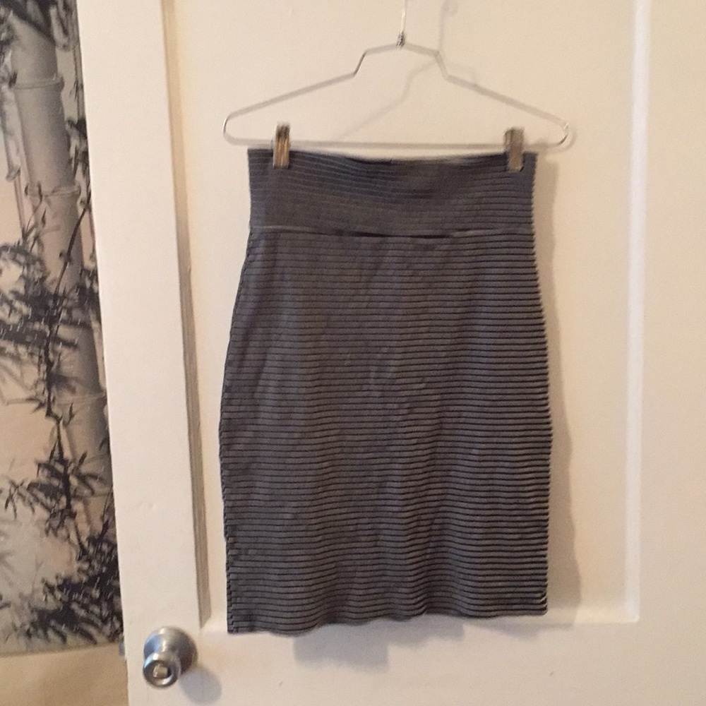 High waisted jersey skirt